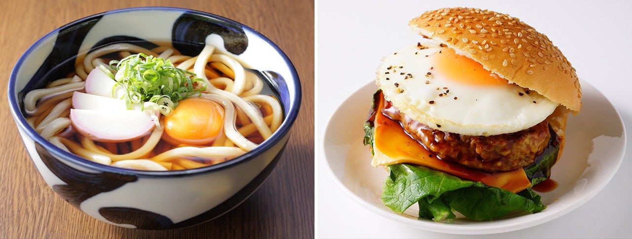 Tsukimi udon (© Adobestock) Tsukimi burger (© Adobestock)
