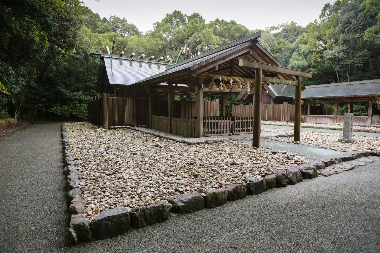 Le Teisan-gû an sanctuaire Hetsu-miya, situé sur la partie continentale de l’île de Kyûshû.