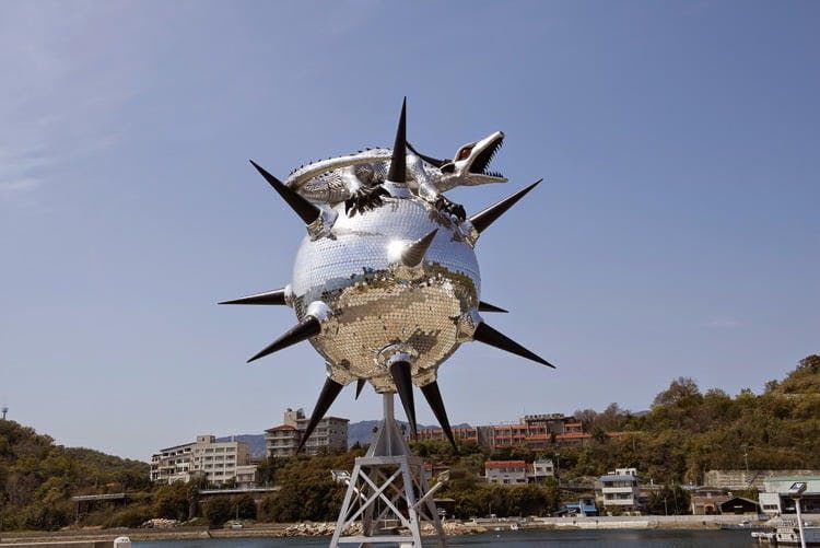 « Star Anger » (œuvre de Yanobe Kenji), le symbole du port de Sakate