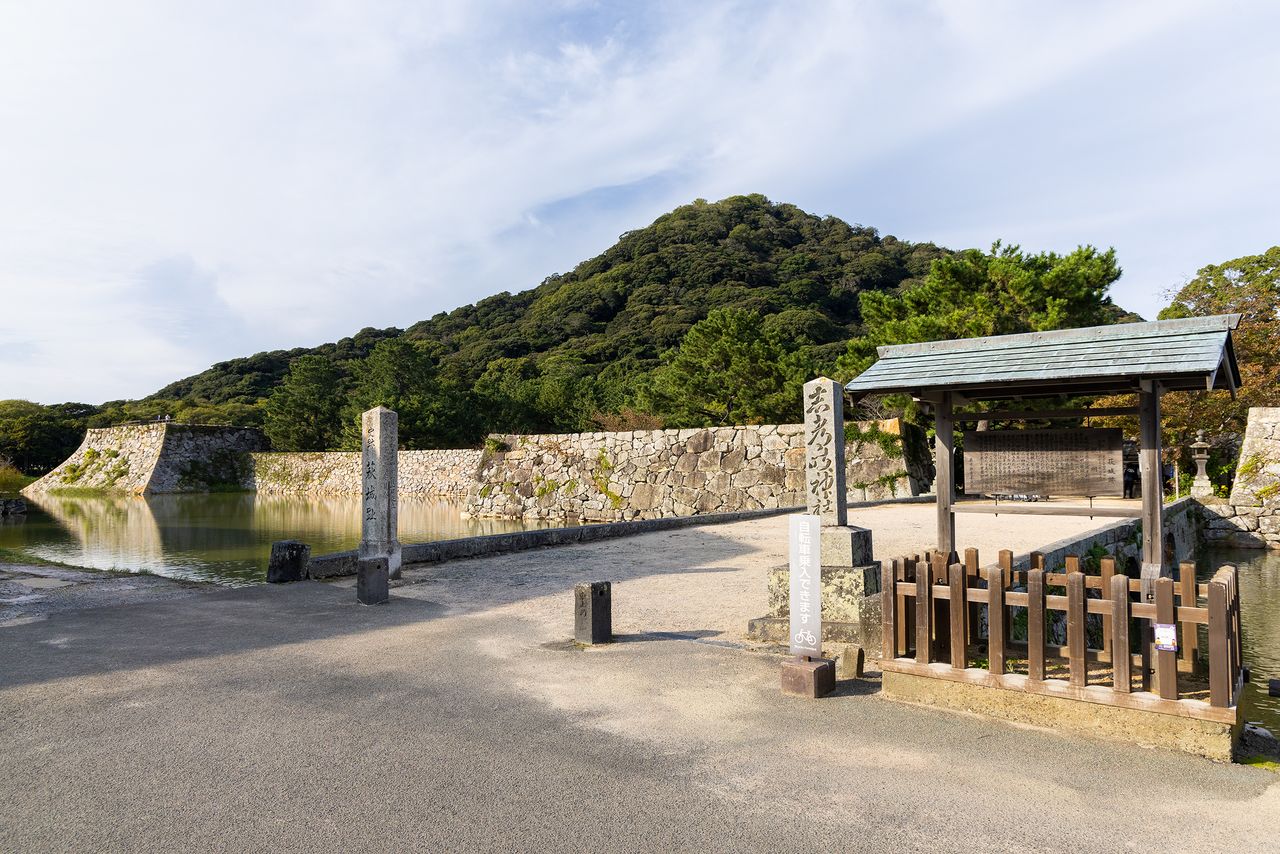 Les ruines du château de Hagi font maintenant partie du Parc Shizuki du château de Hagi.