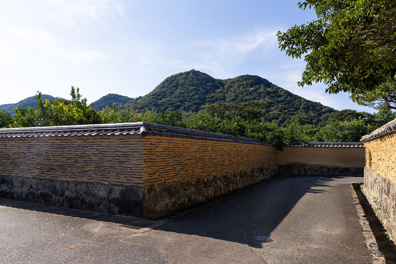 Le kaimagari de Hiyako, à proximité de plusieurs résidences importantes.