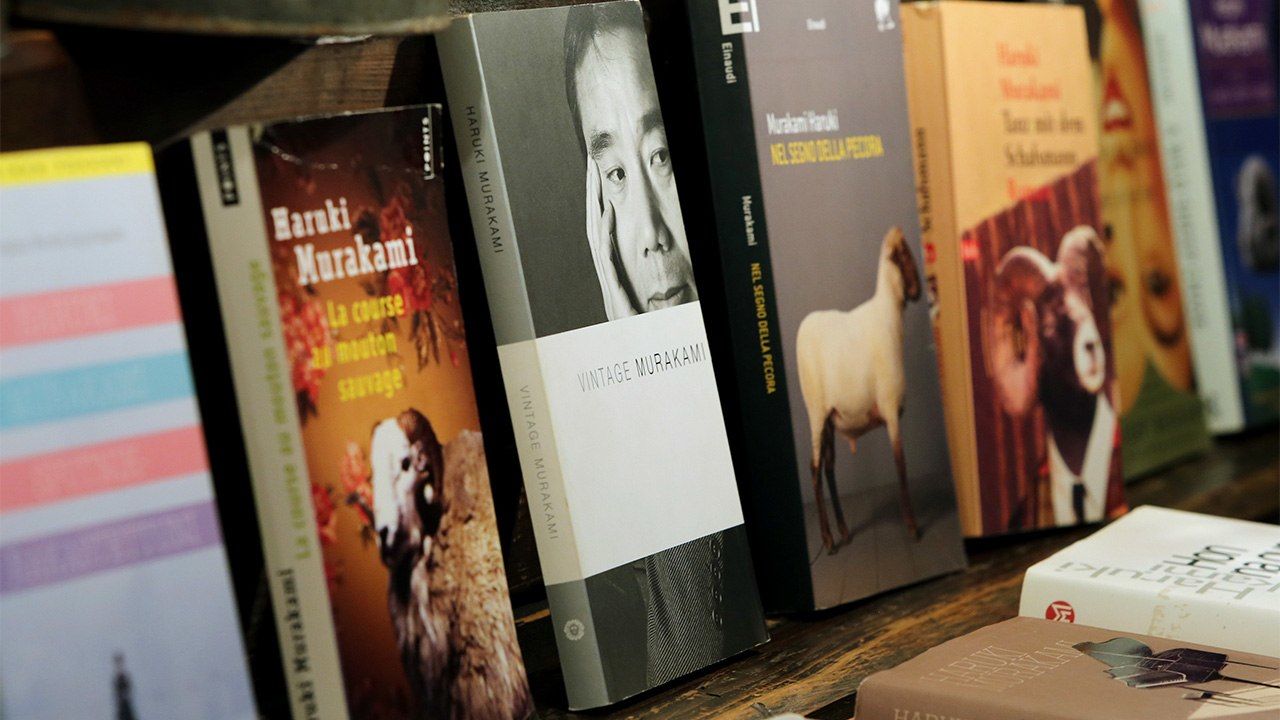 Les fans japonais se ruent sur le nouveau roman de Haruki Murakami