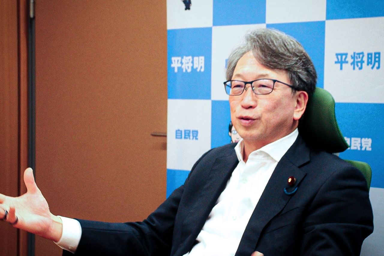 Taira Masaaki, ancien ministre chargé de la Cybersécurité. (© Nippon.com)