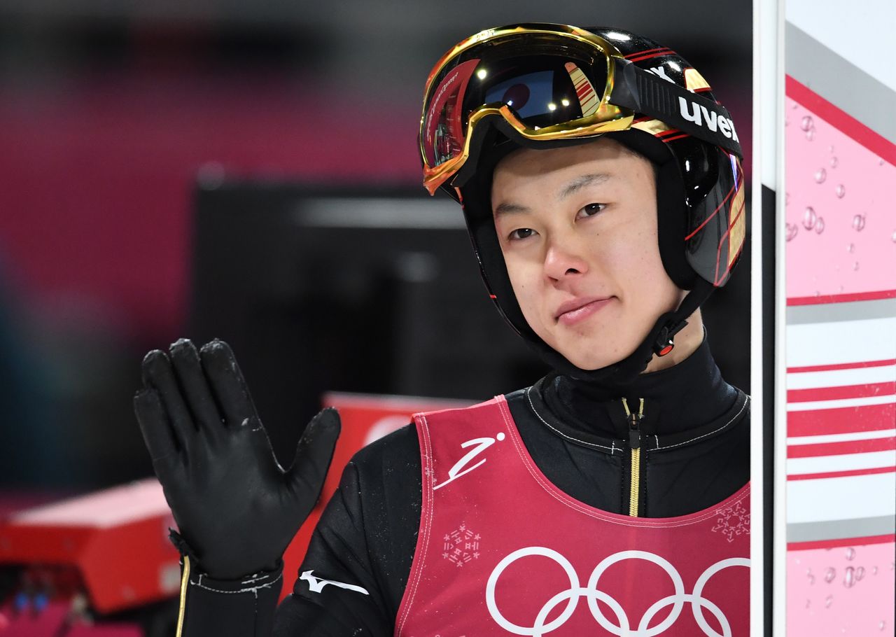 7e au petit tremplin individuel aux JO de Pyeongchang, à 21 ans, il est ainsi identifié comme la nouvelle tête de série du saut à ski japonais. Photo prise le 10 février 2018, à Pyeongchang, en Corée du Sud (AFP = Jiji Press). 