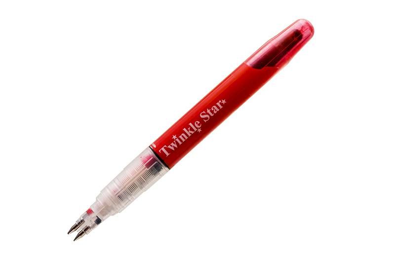 Le stylo bicolore Twinkle Star de V. Spark