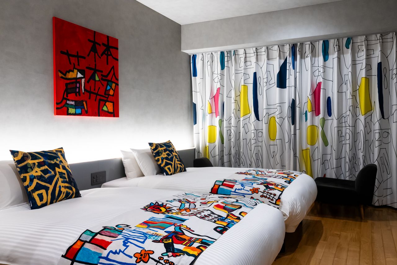 Une autre « chambre d’art » à l’hôtel Mazarium de Morioka.