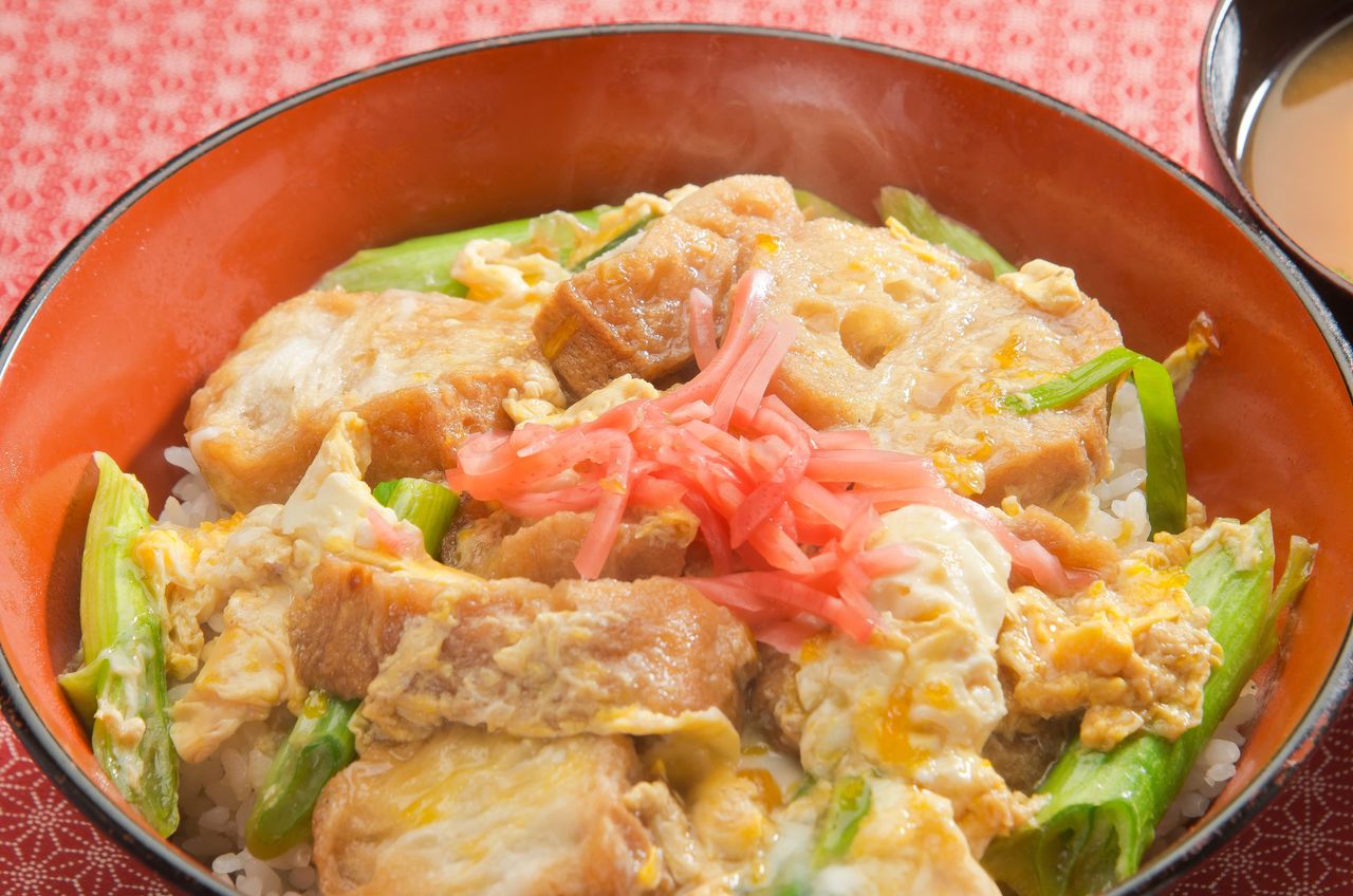 L'aburafu-don est un plat nourrissant préparé à base de sendai-fu. (© Pixta)