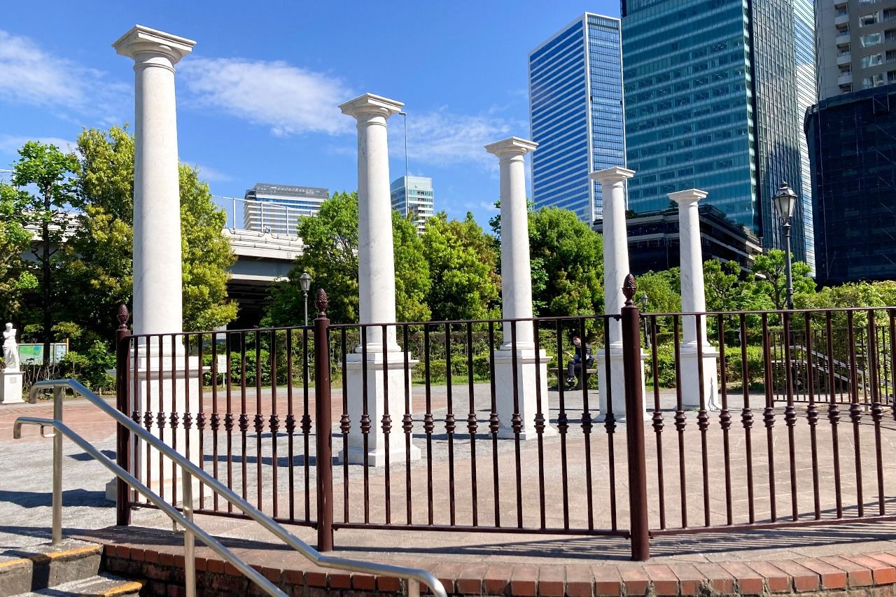 Le parc Italia compte parmi les bizarreries urbaines les plus charmantes de Tokyo.