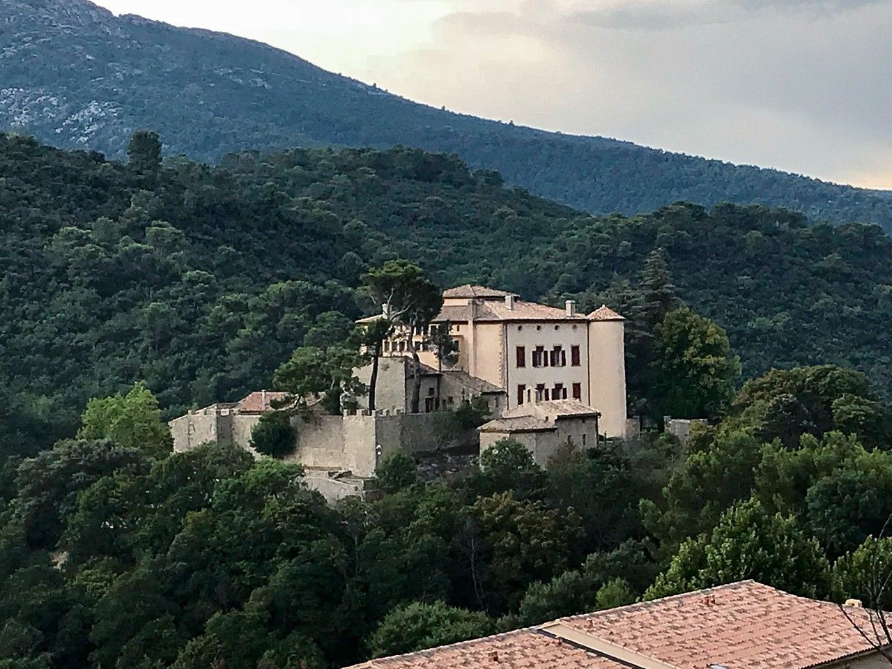 Le château de Vauvenargues dans le sud de la France, où est enterré Picasso.
