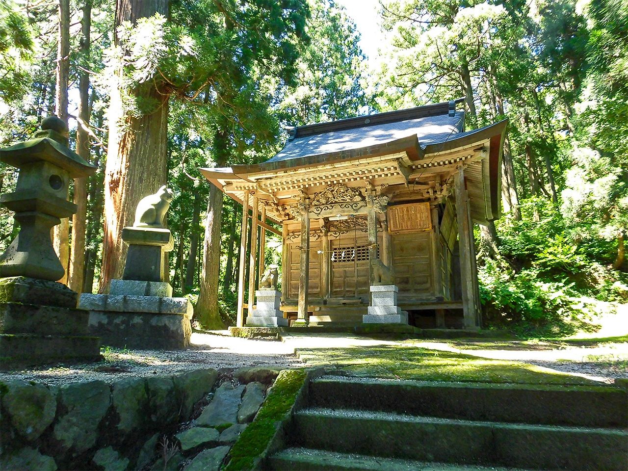 Le sanctuaire Nanbu (ville de Nagaoka, préfecture de Niigata)