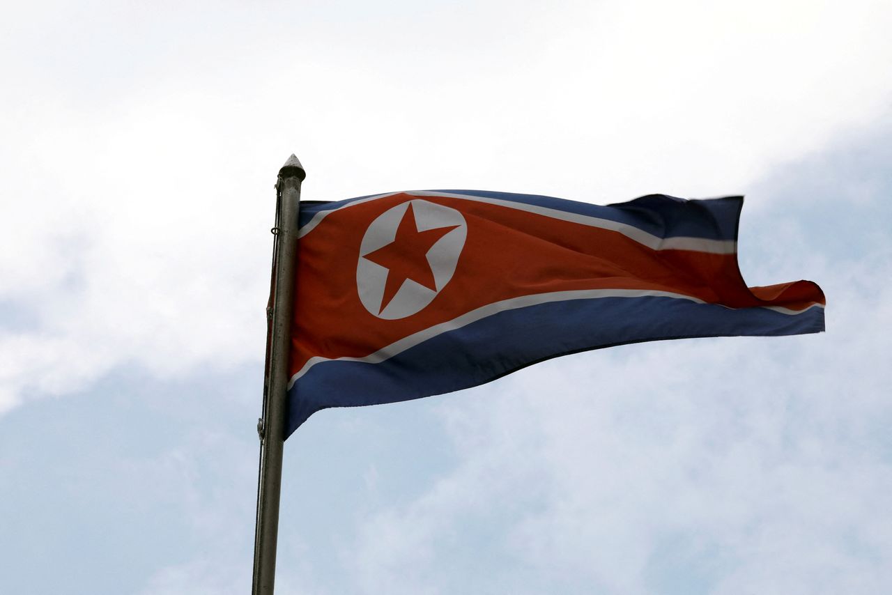 La Corée du Nord a tiré lundi deux missiles balistiques présumés depuis un aéroport de Pyongyang, a rapporté l