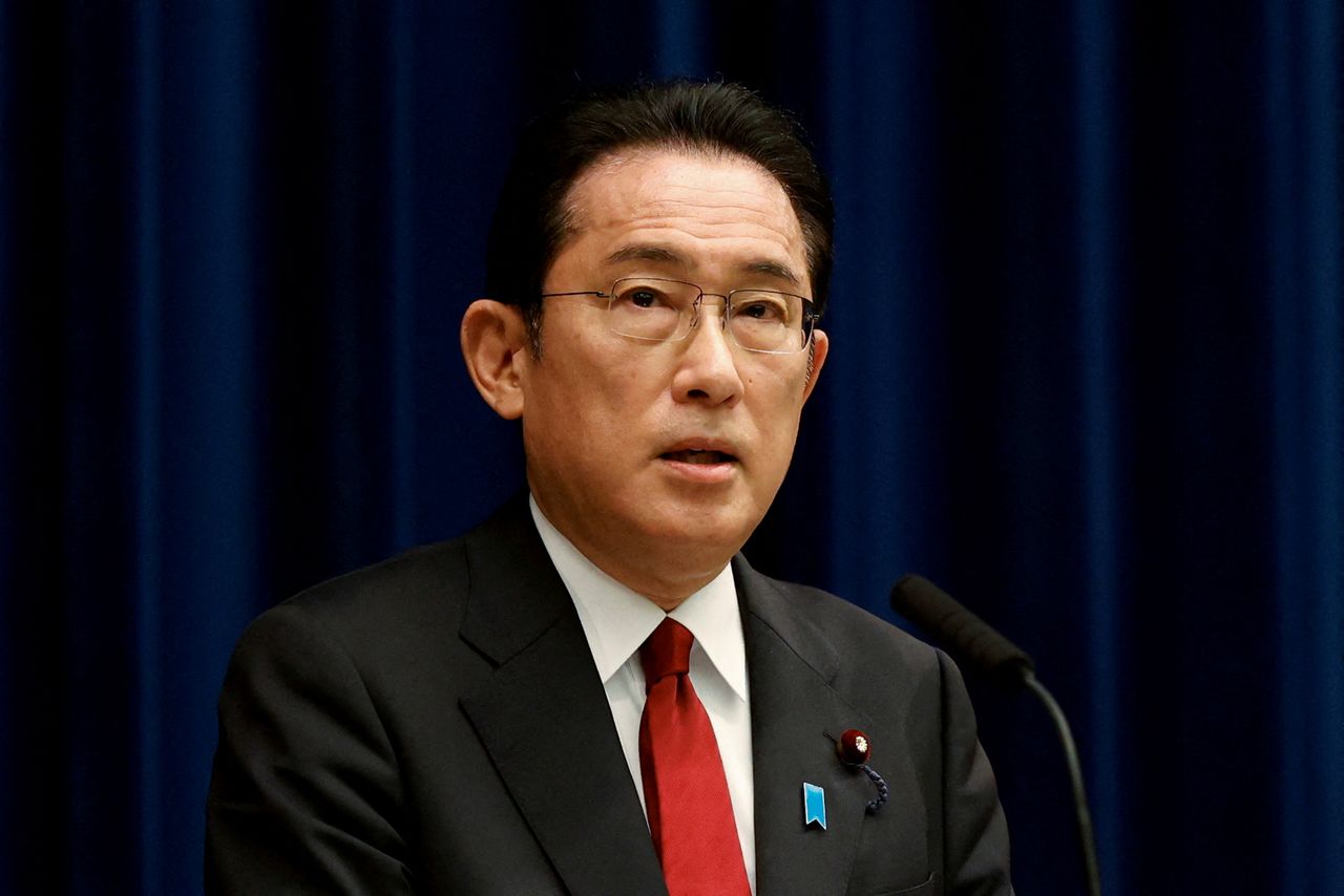 Le Premier ministre japonais, Fumio Kishida. Le Japon a exprimé sa colère mardi après la décision de la Russie de se retirer des pourparlers sur un traité de paix entre les deux pays et de geler des projets économiques communs relatifs aux îles Kouriles en raison des sanctions japonaises liées à l