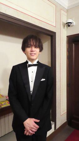 Kamei Masaya, lauréat au piano. Après avoir étudié deux ans au département de musique du lycée préfectoral de Meiwa, dans  la préfecture d'Aichi, il entre à l'école de musique Toho Gakuen de Tokyo à l'âge de 17 ans.