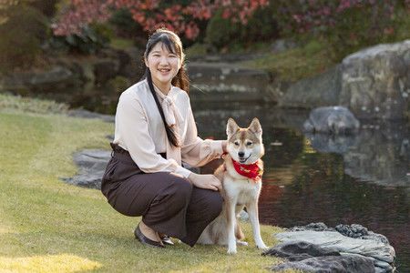 La princesse Aiko et sa chienne Yuri (22 novembre)