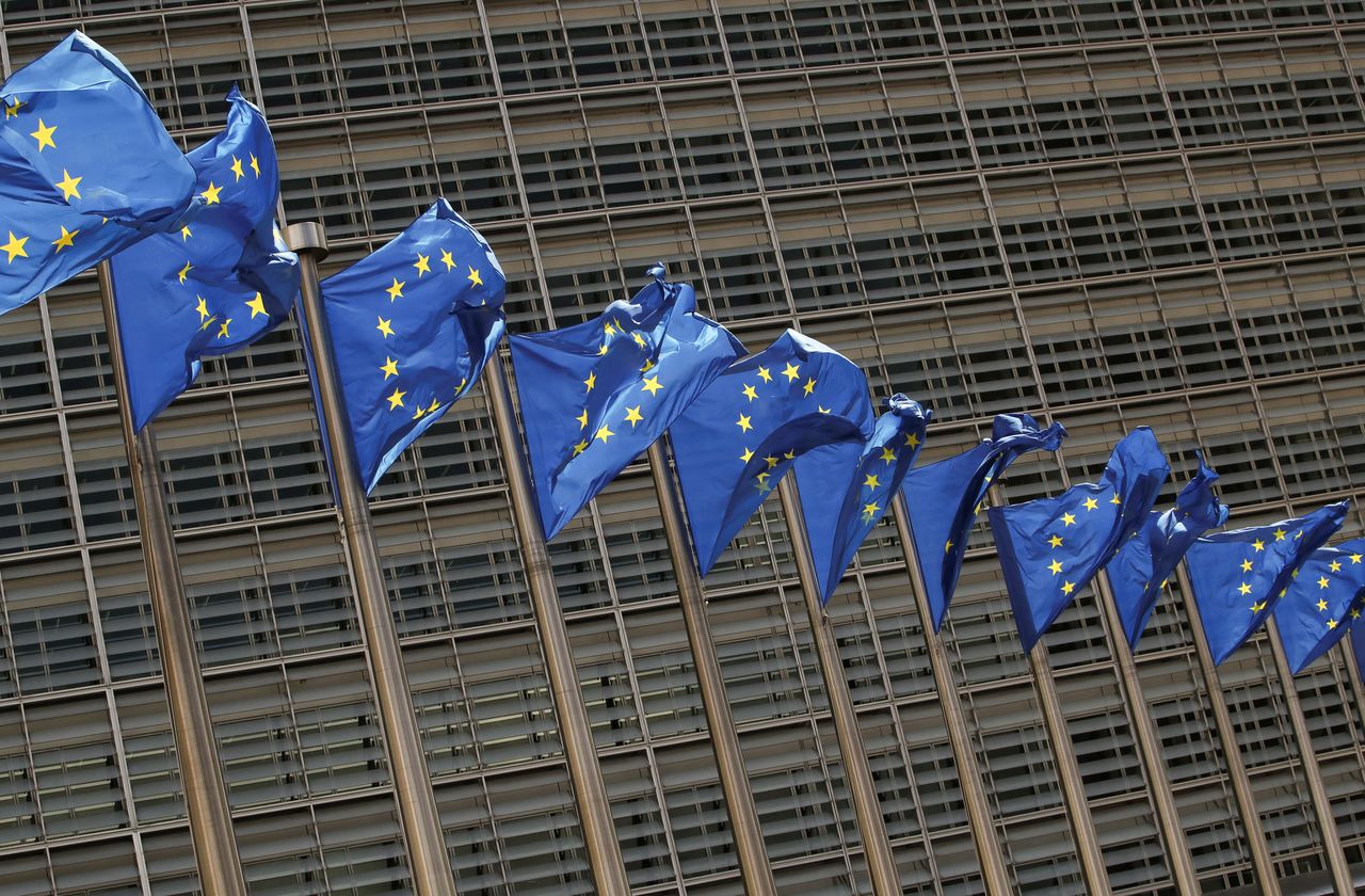 La Commission européenne a annoncé jeudi avoir infligé un montant total de 371 millions d