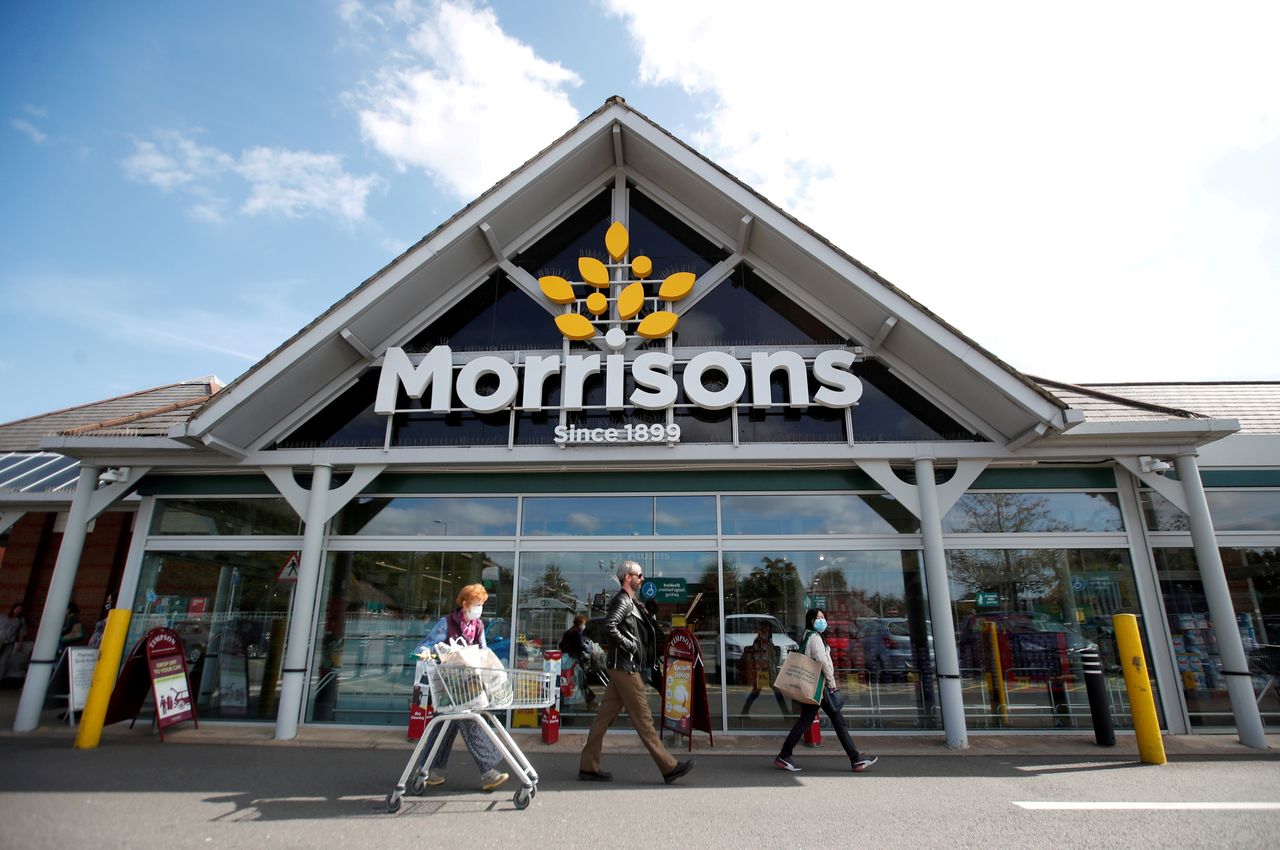 La société de private equity Clayton, Dubilier & Rice (CD&R) est appelée à faire une nouvelle offre sur Morrisons, faisant monter les enchères dans la bataille pour le contrôle de la chaîne britannique de supermarchés, rapporte le Sunday Times. /Photo d