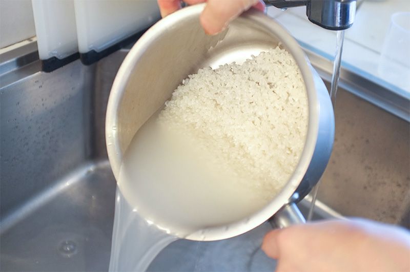 Akuma no onigiri - La recette de boules de riz qui a fait le buzz au Japon  (recette authentique)