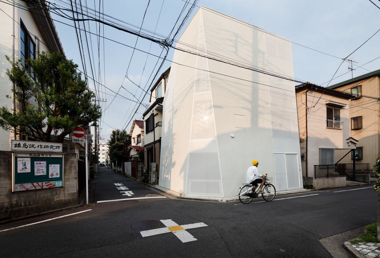建築名稱：HOUSE TOKYO（設計：三幣順一/A.L.X. 攝於2012年9月7日）