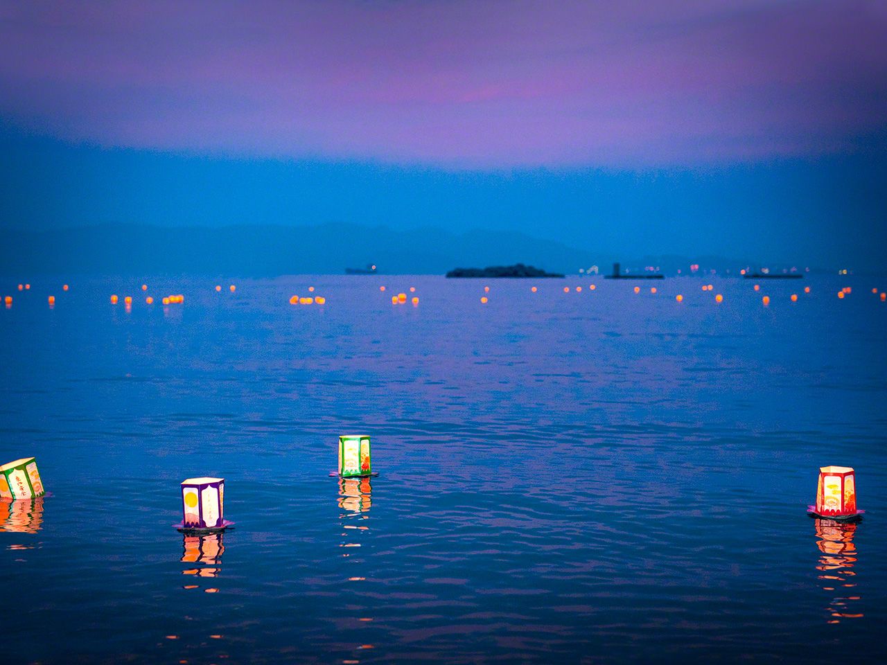 對祖先的追思之情,寄託在瀨戶內海之上(白石島)