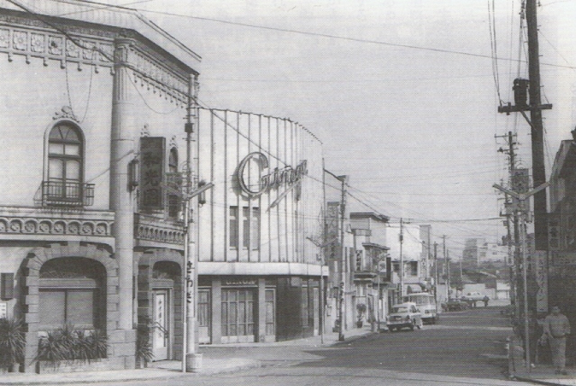 「赤線‧新宿」時代的二丁目‧仲通(1958年)