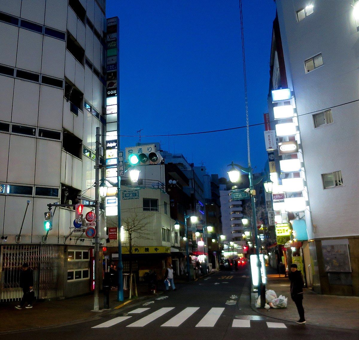 成為「同志區」的當今二丁目‧仲通