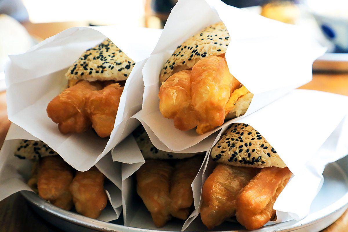 台灣常見的燒餅油條，在日本成了感受台灣風情的美食