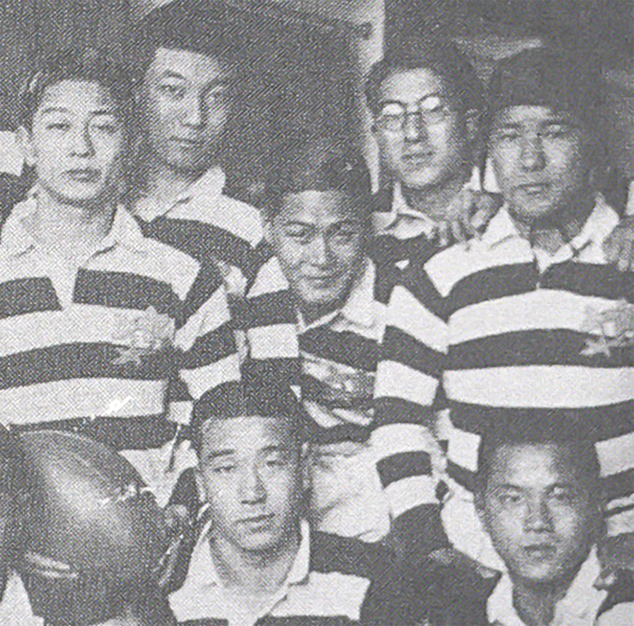 1932年日本代表隊時的柯子彰（後排中央）（日本橄欖球協會提供「日本橄欖球數位博物館」刊載質料）