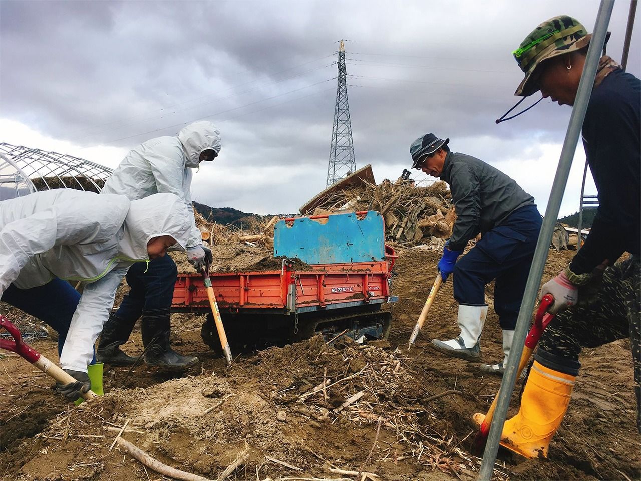 志工們在當地工作的一幕(陳一銘先生提供)