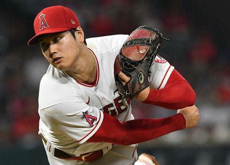 對戰德州遊騎兵時先發主投、拿下第9勝的洛杉磯天使隊大谷翔平=9月3日、安納罕