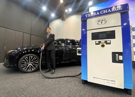 電動車 （EV)）基礎設施公司Terra Motors ，計劃到2025年為止在東京安裝1000個超快速充電器＝26日上午、東京都港區