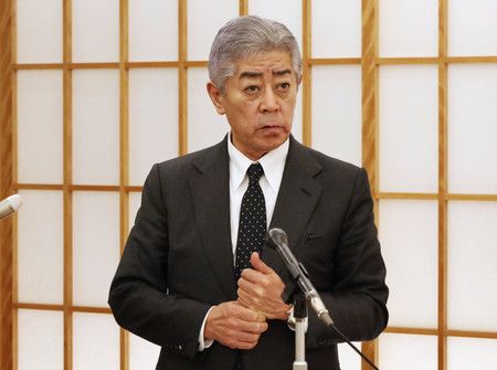 外務大臣岩屋毅在日中外長通話後接受記者採訪=9日下午、外務省