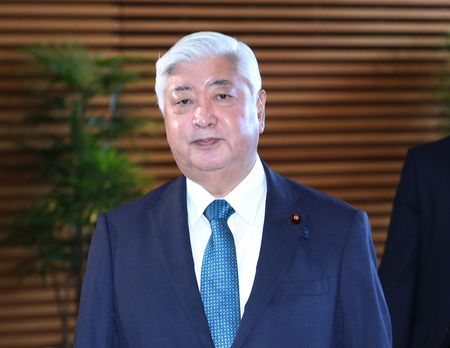 防衛大臣中谷元=9日、首相官邸