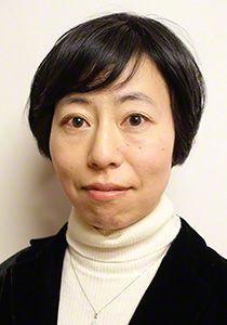 武満徹 : “自然の声”に耳を傾け、現代音楽の可能性を切り開いた作曲家