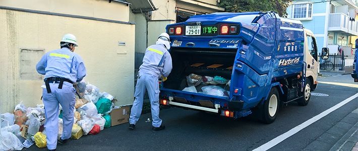 ごみ収集の現場から眺めた日本社会 Nippon Com