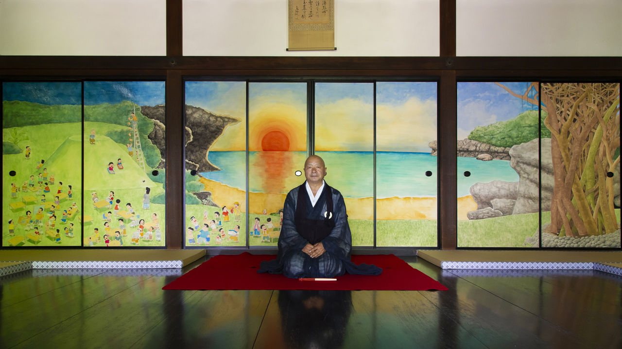 現代絵師たちが一休さんの寺の襖絵に挑む：京都・大徳寺真珠庵襖絵