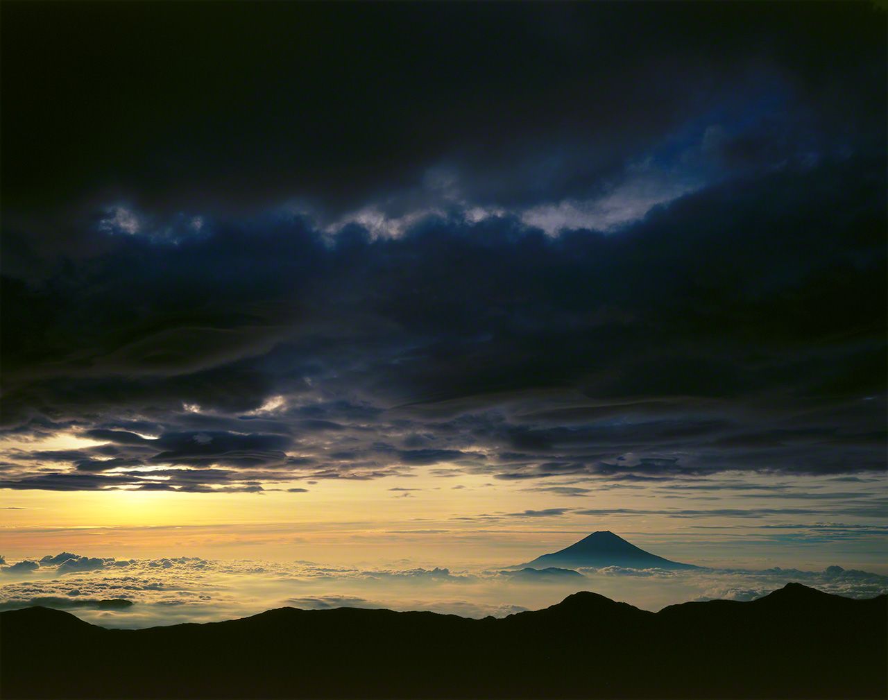 南アルプス赤石岳から眺めた富士山
