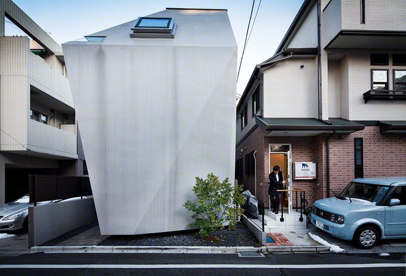 Photos】東京の家：その非日常的な相貌 | nippon.com