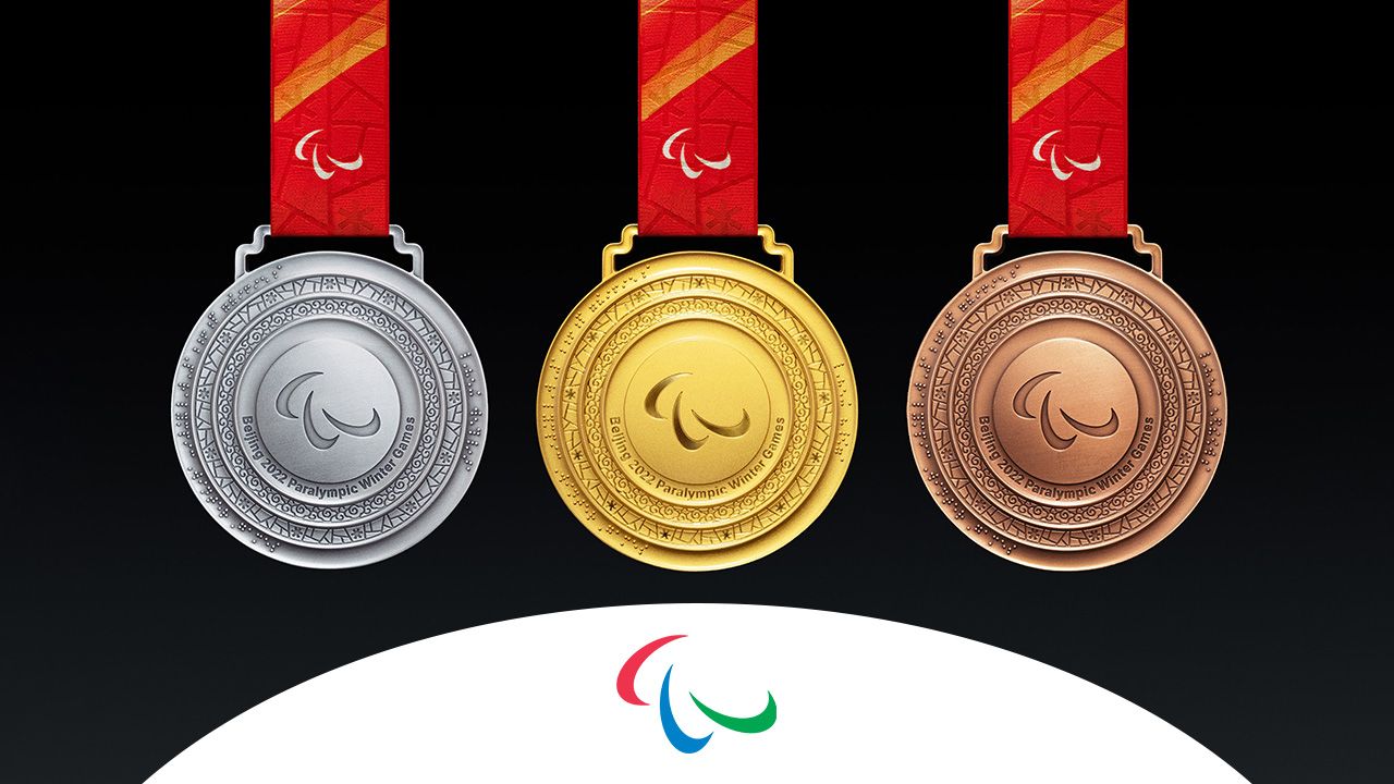 北京 パラリンピック メダル 数