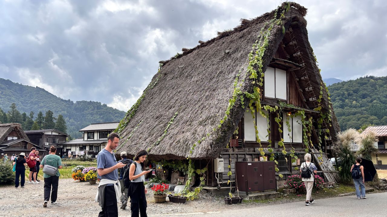 10月の訪日外国人389万人―同月過去最多を大幅更新 : 紅葉シーズン入りで需要増