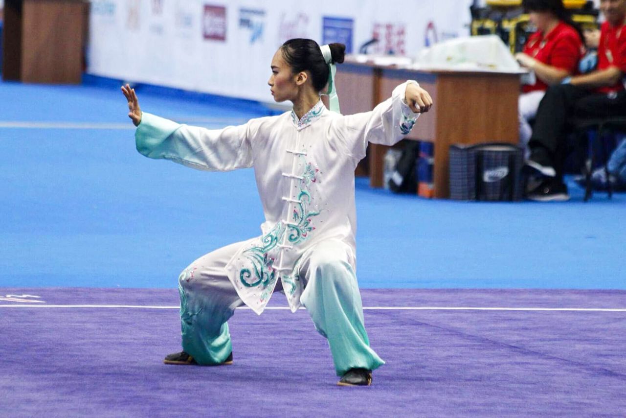 世界武術選手権の女子太極拳=2017年10月、ロシア・カザニ(時事、日本武術太極拳連盟提供)