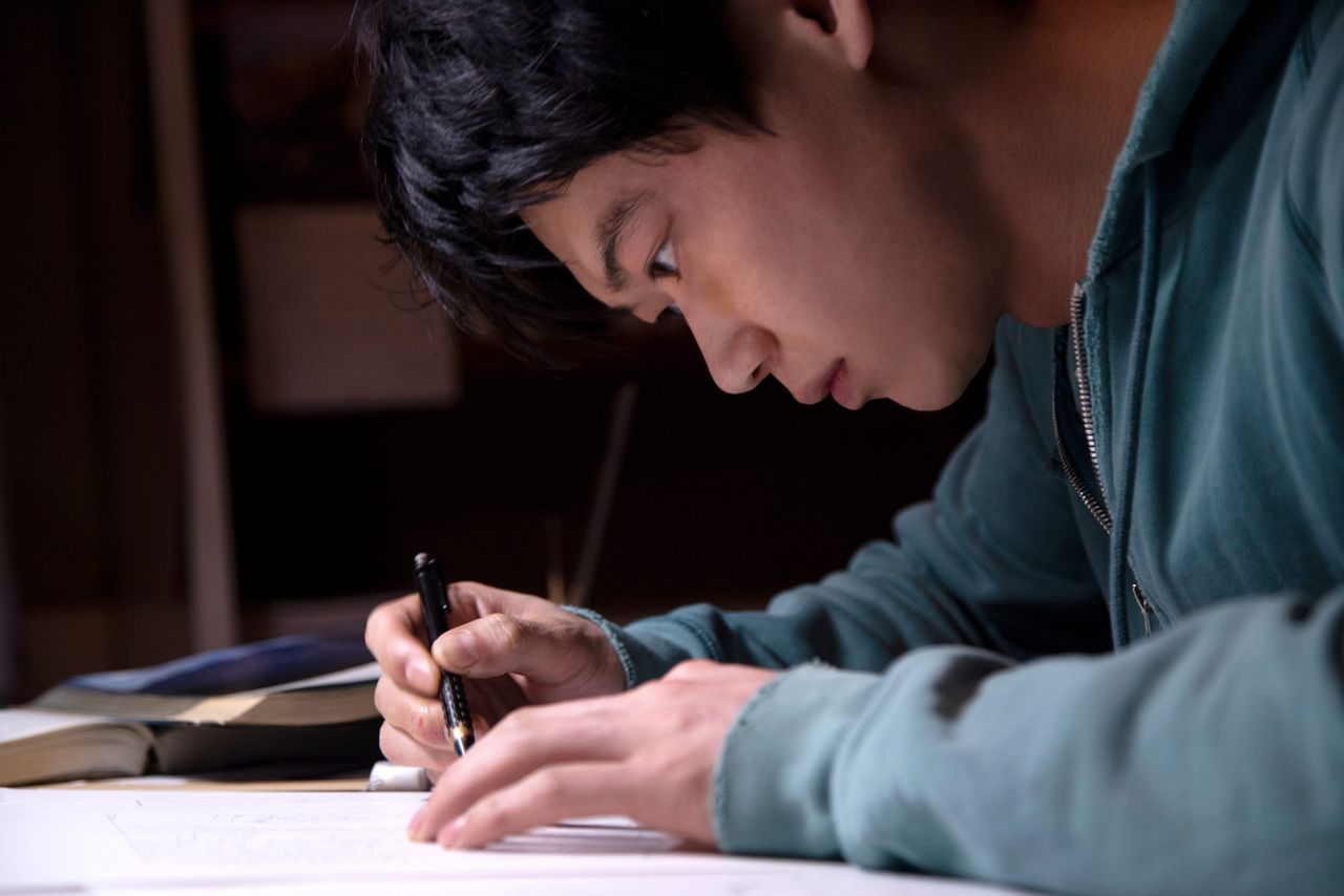 金子雅和監督の長編2作目『リング・ワンダリング』。主人公は漫画家を目指す草介(笠松将) ©2021 リング・ワンダリング製作委員会