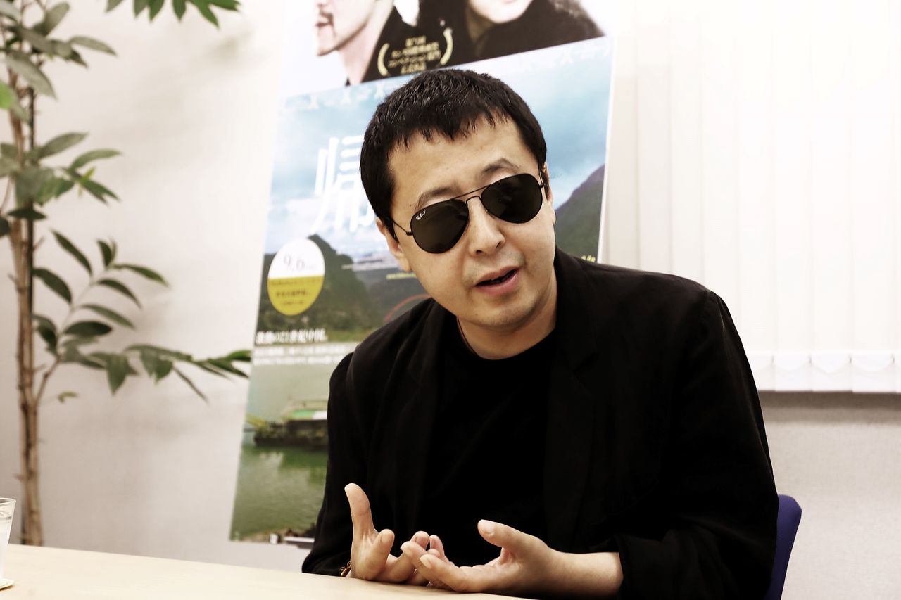 【新品未開封】プラットホーム（站台）DVD ジャ・ジャンクー監督 ジャ・ジャンクー監督：『帰れない二人』で描いた〈激動の21世紀中国