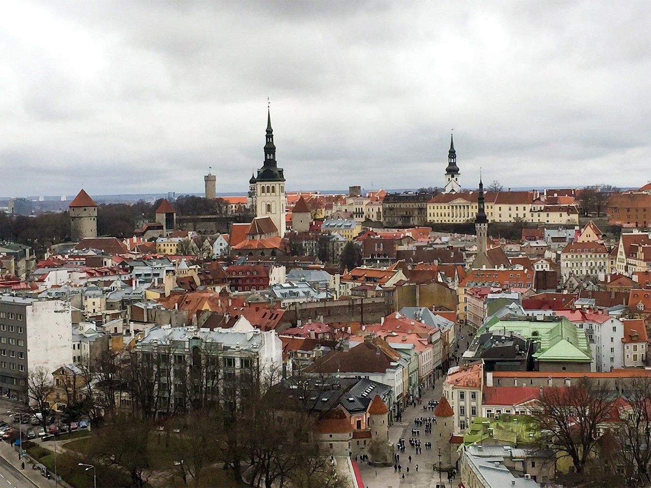 世界遺産に登録されたエストニアの首都タリンの街並み(2018年4月、筆者撮影)