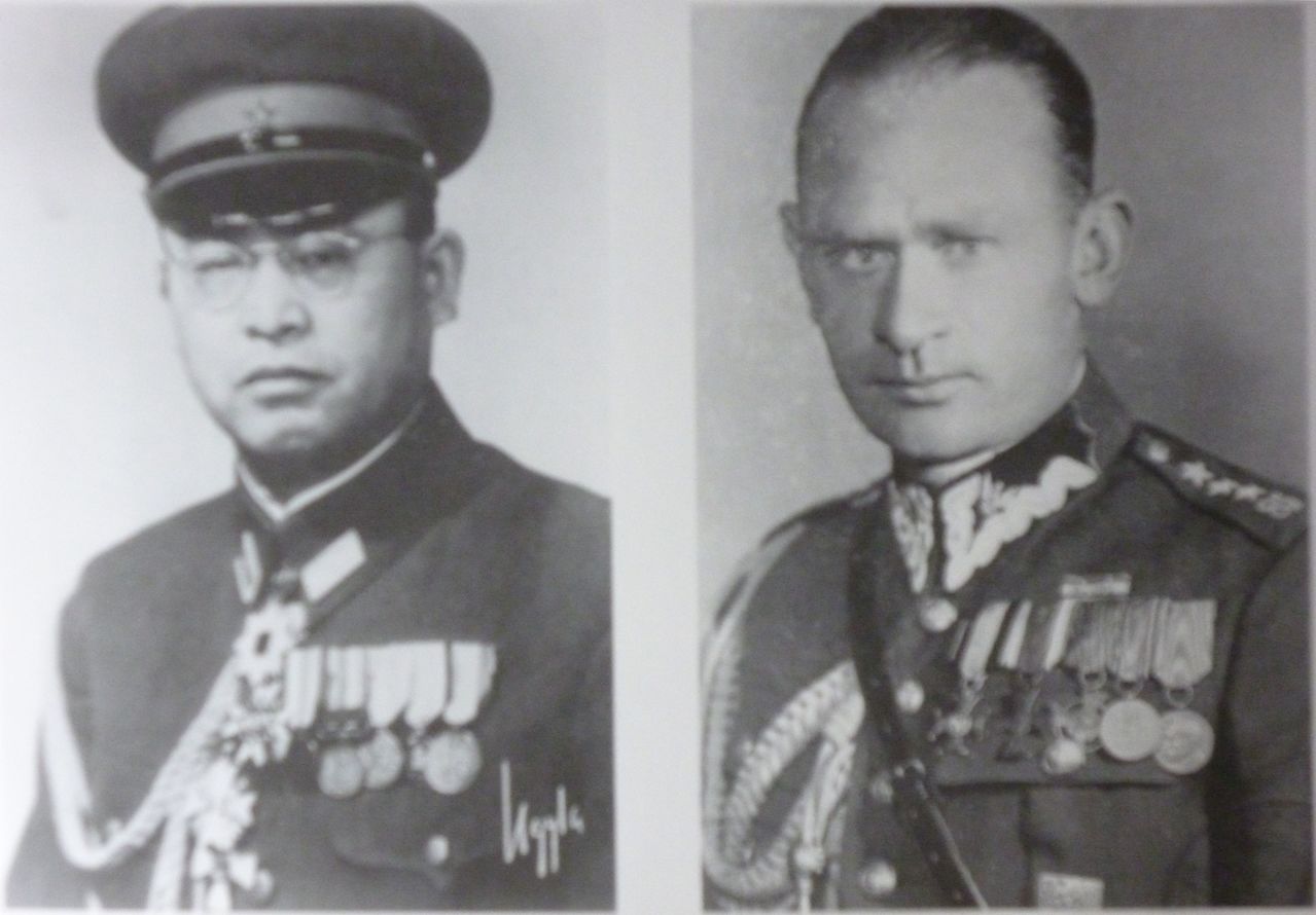 小野寺とイワノフことリビコフスキ（1944年）（『日本・ポーランド国交樹立80周年記念誌』より）