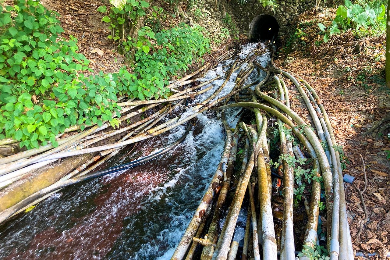 屏東県来義郷の二峰圳(筆者撮影)