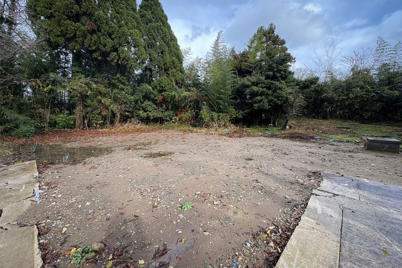 全壊した山形さんの自宅は解体・撤去され、現在は更地になっている 写真:筆者提供