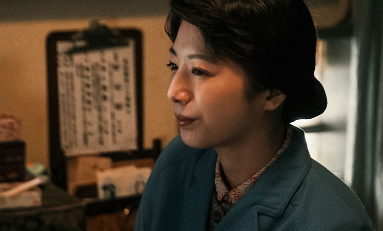 サネオの妻ハマを演じるのは夏帆 ©本田プロモーションBAUS/boid