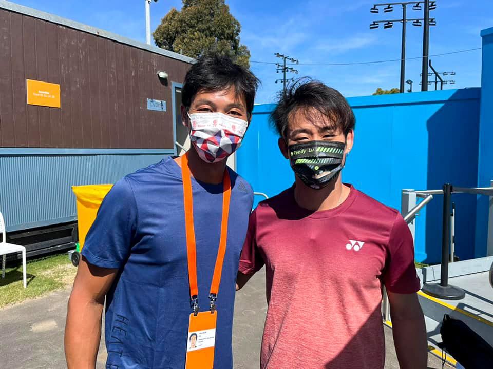 2021年の全仏オープンでは西岡良仁とダブルスを組んで勝利を挙げた