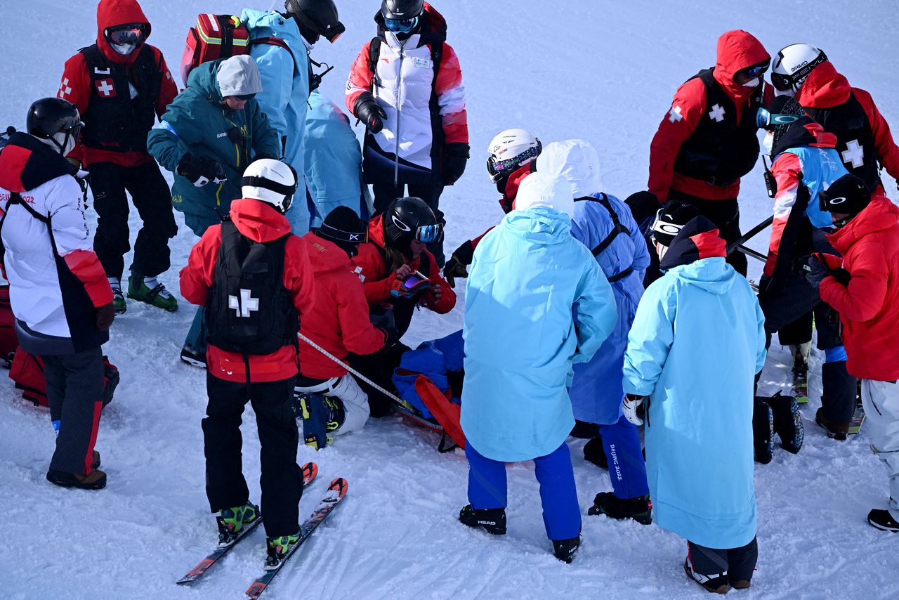 五輪 スノボ女子 芳家が北京欠場 練習中の転倒で脊椎損傷 Nippon Com 五輪 スノボ女子 芳家が北京欠場 練習中の転倒で脊椎損傷 Nippon Com