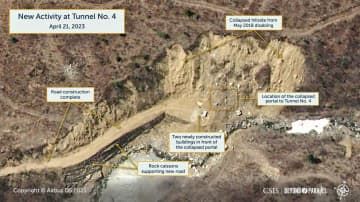 4月21日に撮影された北朝鮮北東部豊渓里にある核実験場の西側坑道付近に完成した道路（左）と新たに建設された建造物（中央）の衛星写真＝（CSIS/Beyond　Parallel/（C）Airbus　DS　2023提供・共同）